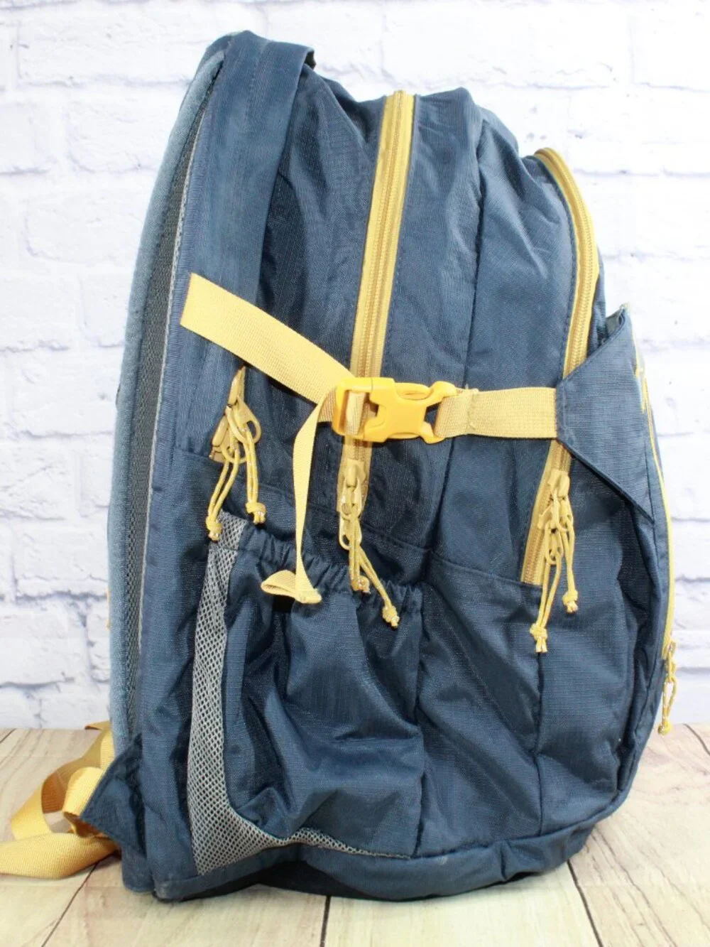 READ–LL Bean Unisex Adult Comfort Carry Portable Locker Pack 42L Backpack Hiking
